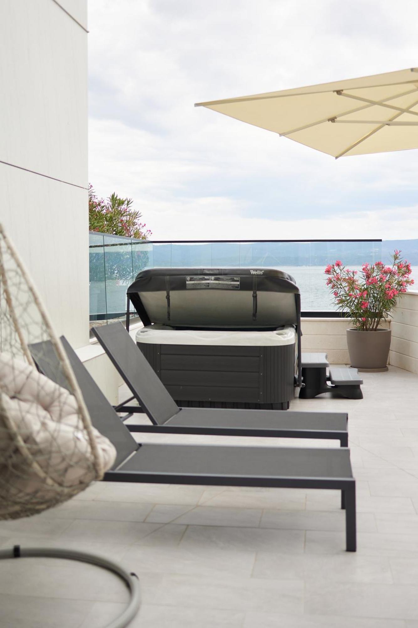 Hotel Medistone Omis Luaran gambar