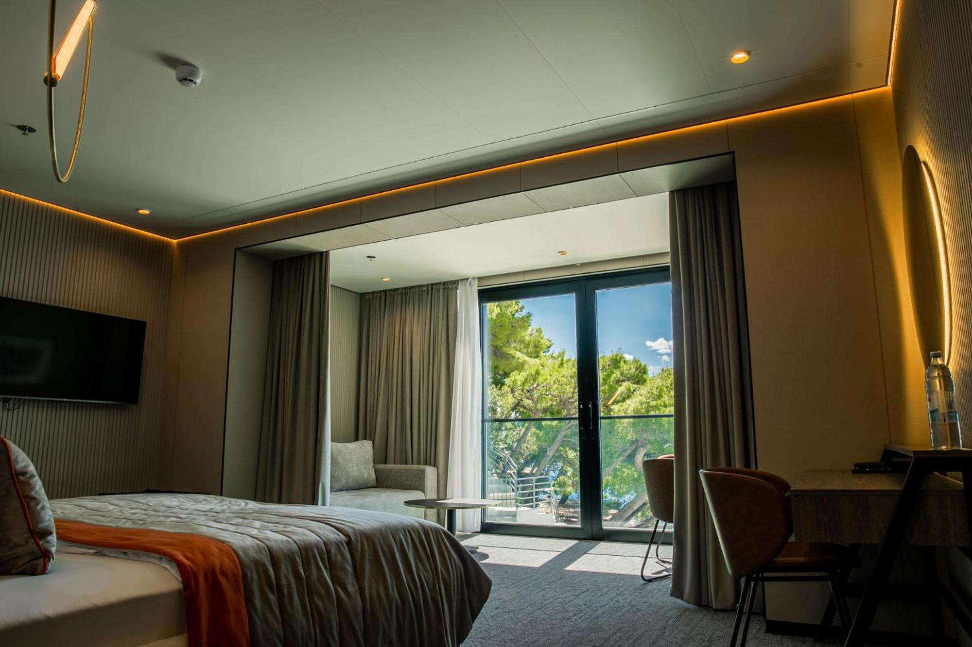 Hotel Medistone Omis Luaran gambar